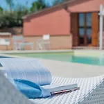 빌라 Casa Rossa San Costanzo